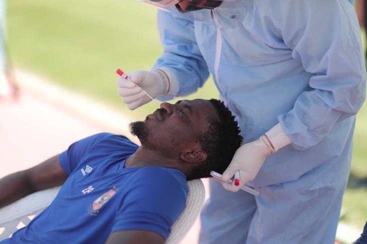 أجايي يجري مسحة